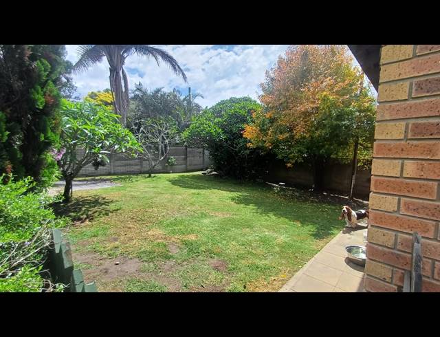 1 BEDROOM FLAT TO LET IN BEREA